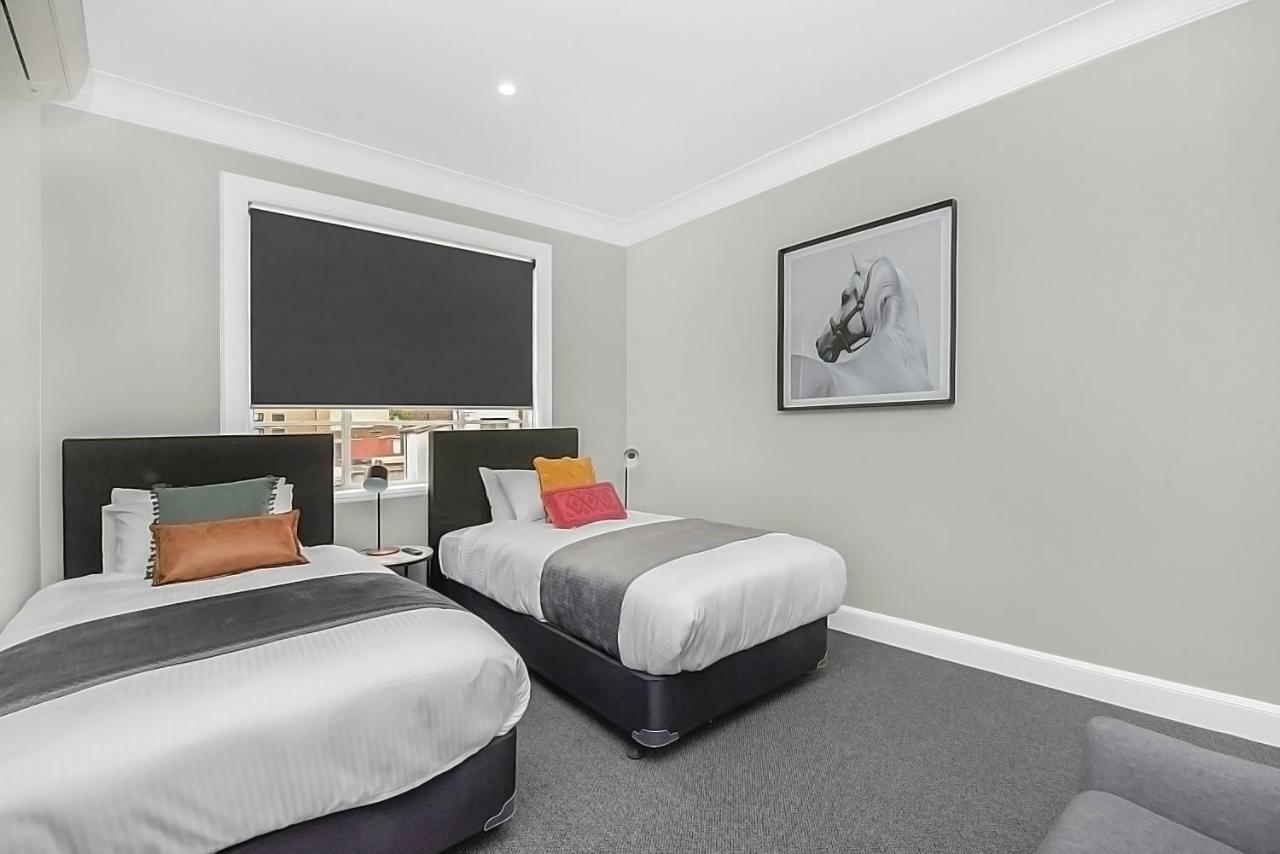 Horse And Jockey Hotel Homebush Sídney Exterior foto