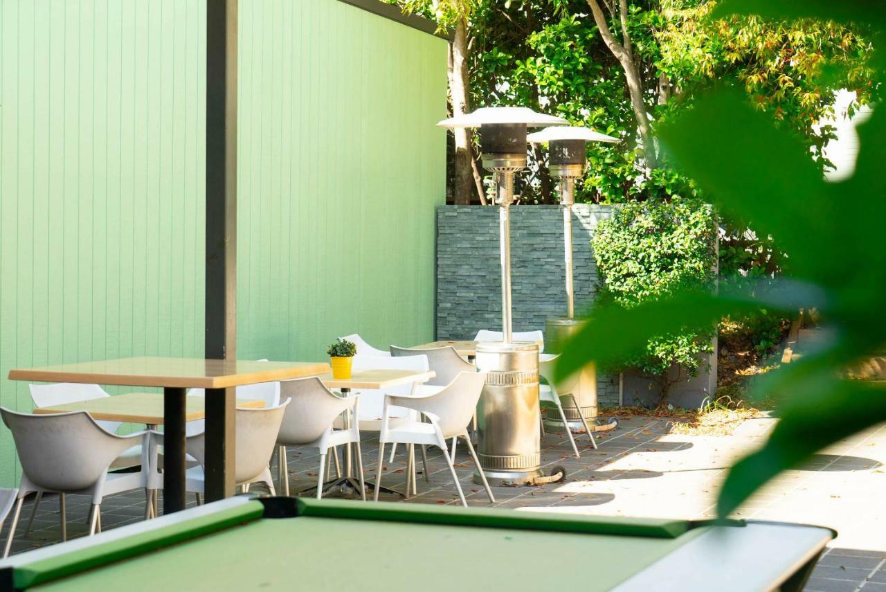 Horse And Jockey Hotel Homebush Sídney Exterior foto